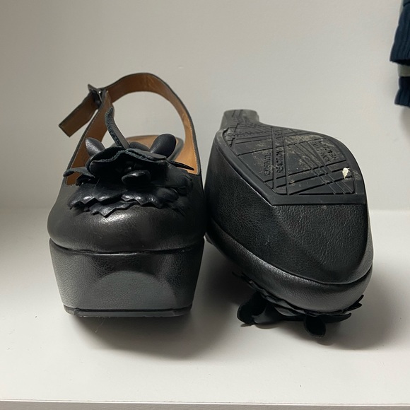 Wedge Sandals - Picture 7 of 7